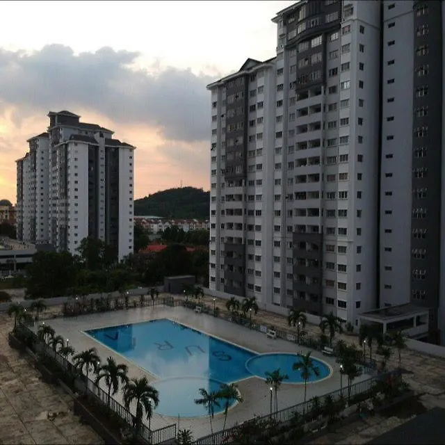 Budget Single Bedroom At Suria Kipark Damansara With Foldable Mattress For 2 Pax Kuala Lumpur 0*,